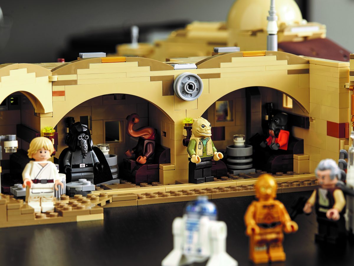 75290 Mos Eisley Cantina™
