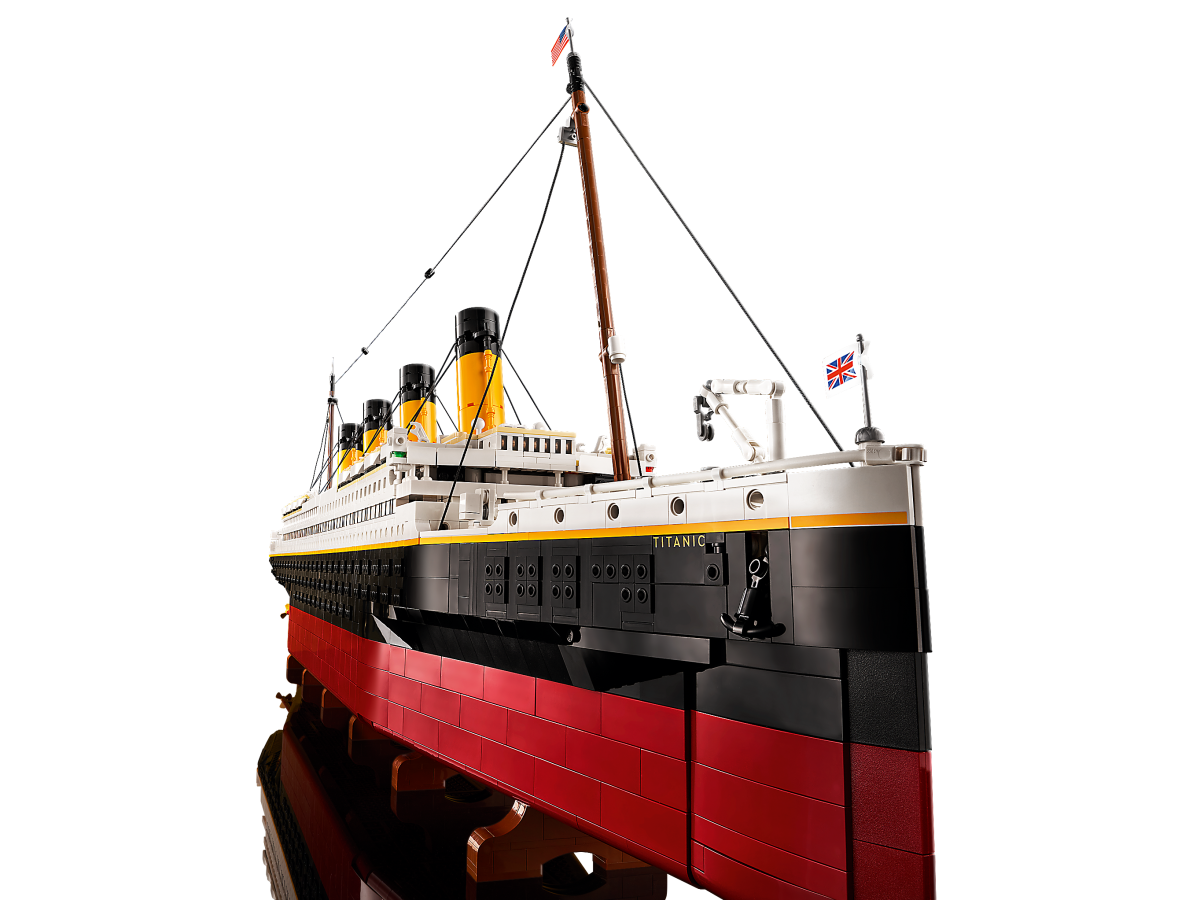 10294 LEGO® Titanic