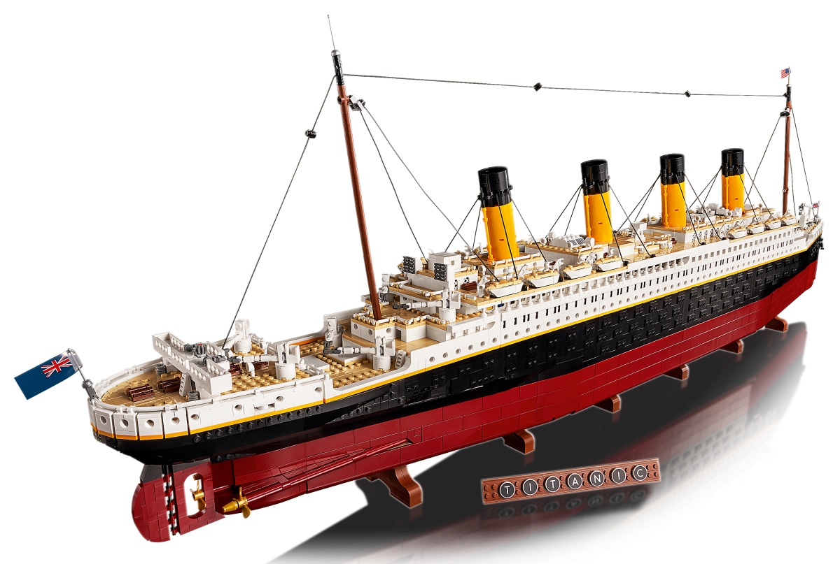 10294 LEGO® Titanic