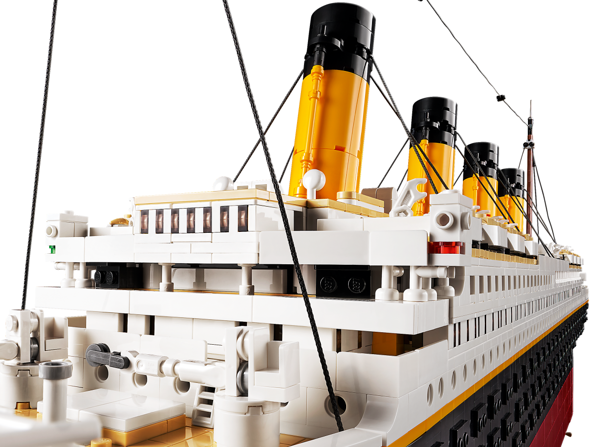 10294 LEGO® Titanic